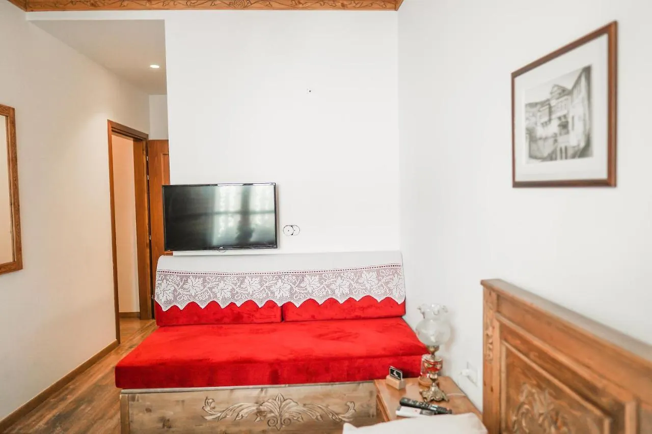 4Rooms Hotel Gjirokaster