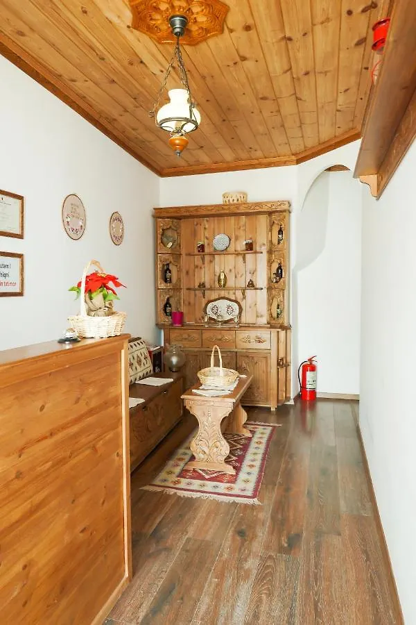 4Rooms Hotel Gjirokastër