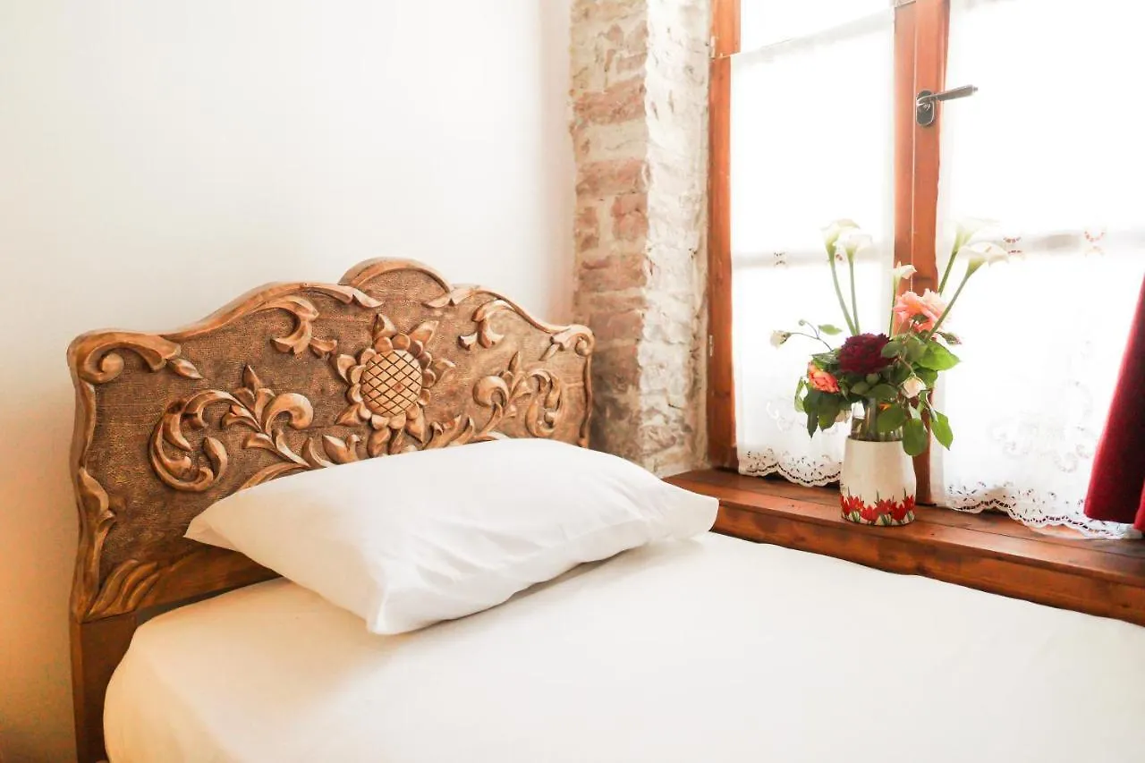 4Rooms Hotel Gjirokastër Arnavutluk