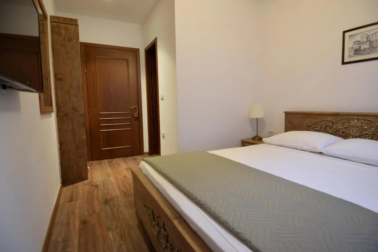 4Rooms Hotel Gjirokastër 3*,