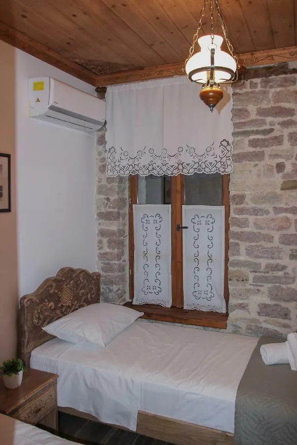 4Rooms Hotel Gjirokastër