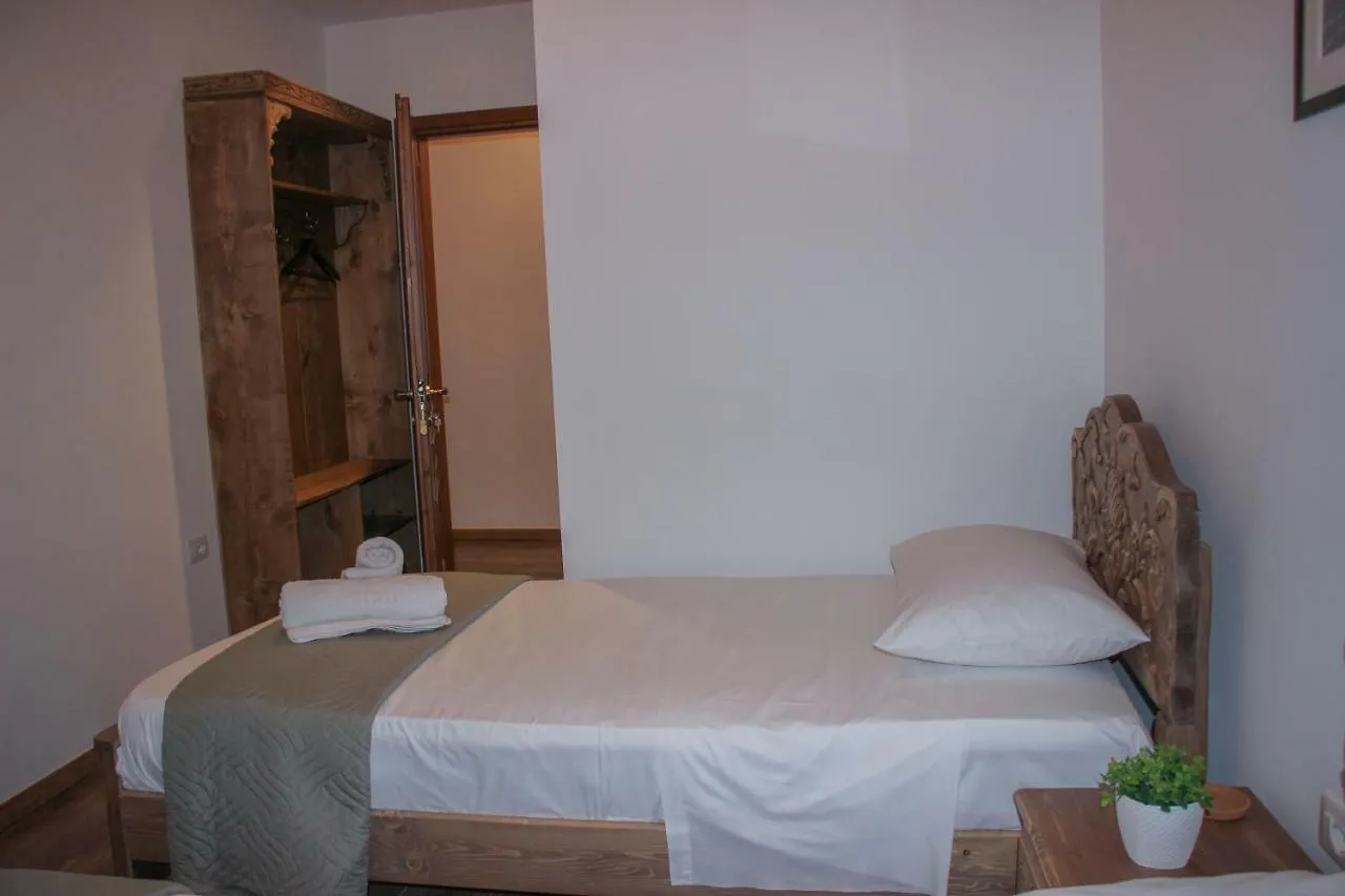 4Rooms Hotel Gjirokastër