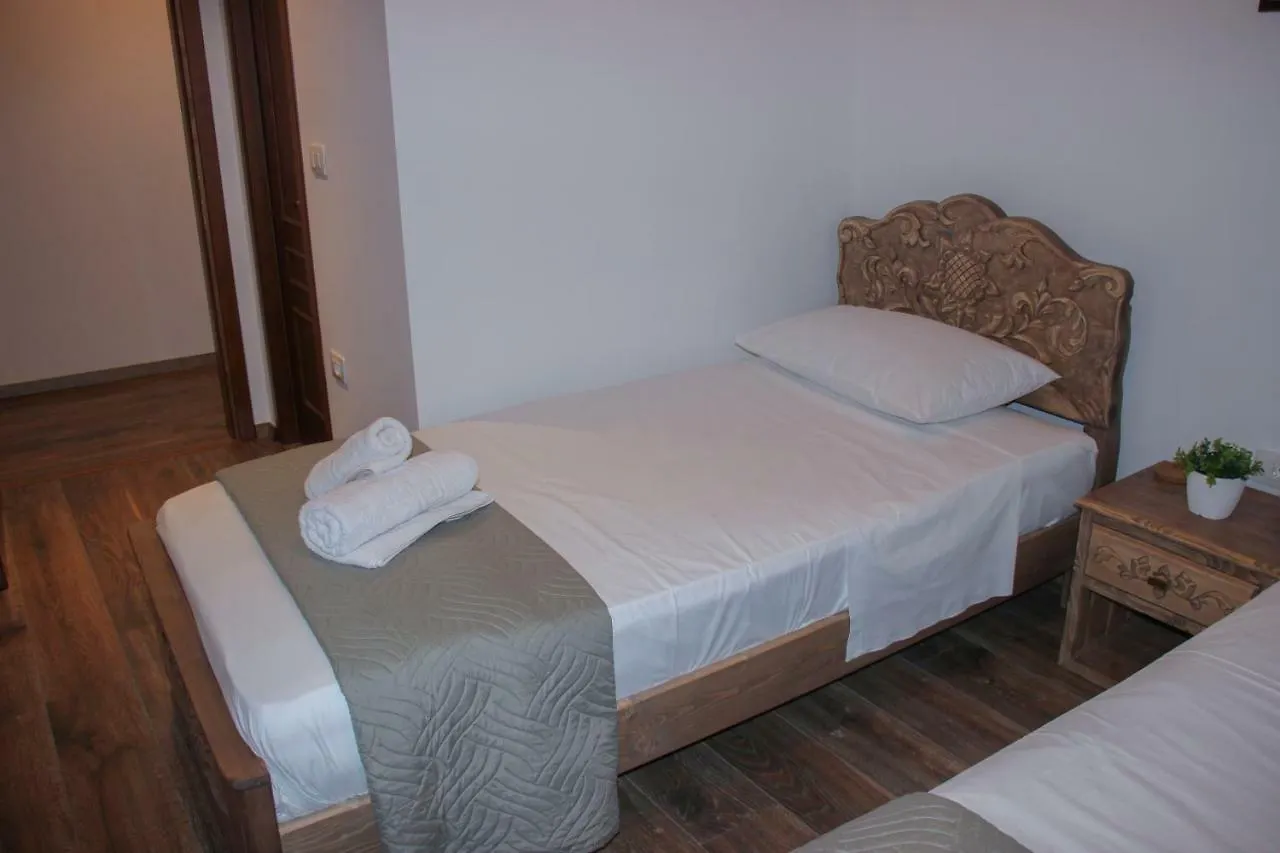 4Rooms Hotel Gjirokastër