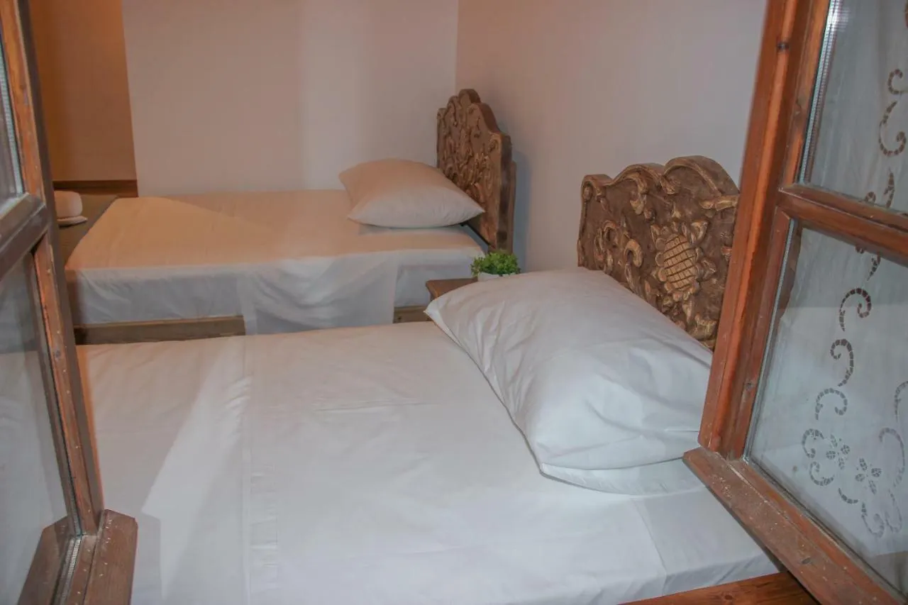 4Rooms Hotel Gjirokastër Arnavutluk