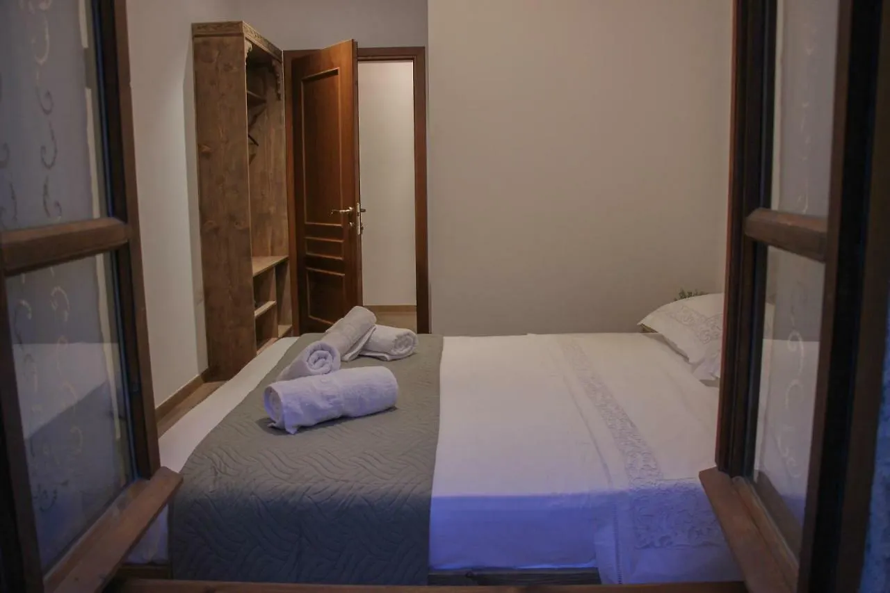 4Rooms Hotel Gjirokastër