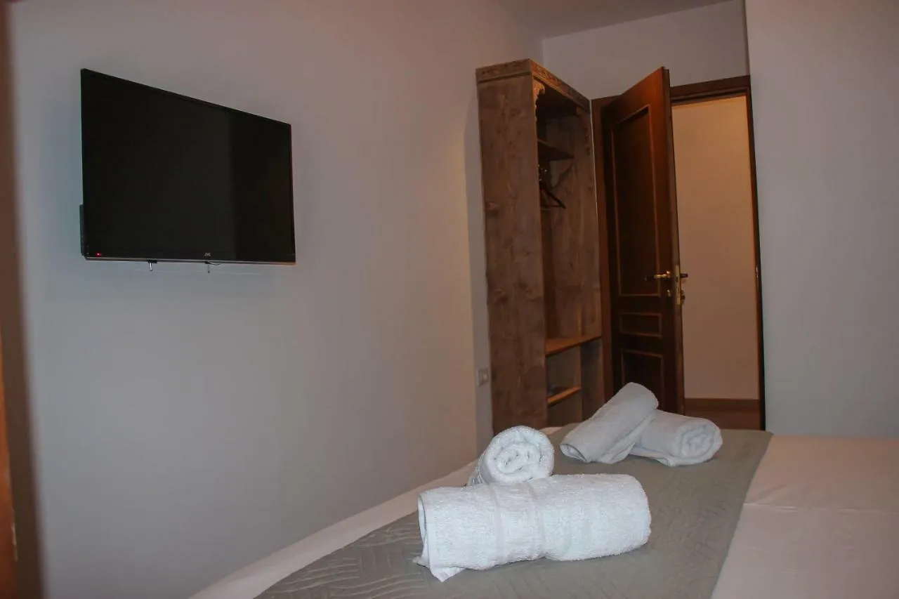 4Rooms Hotel Gjirokastër