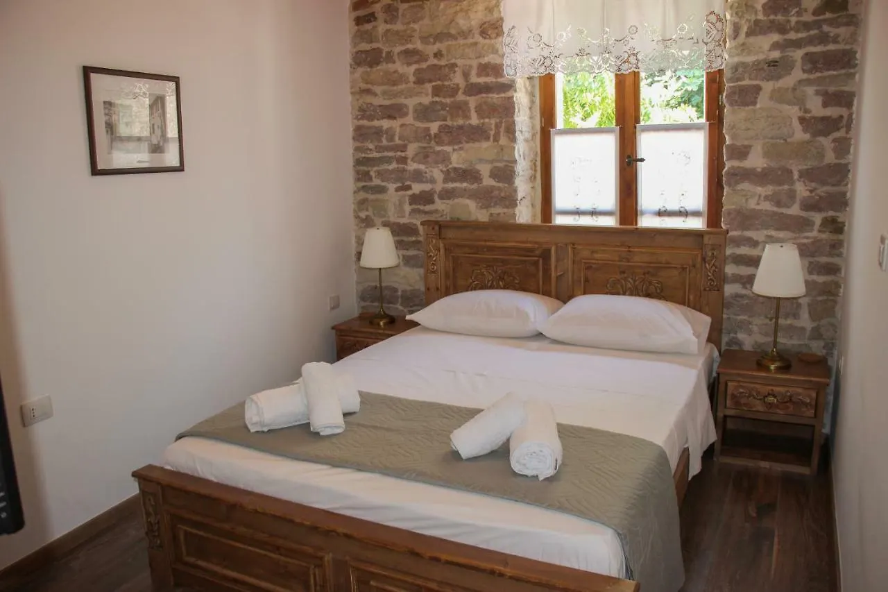 4Rooms Hotel Gjirokastër 3*,  Arnavutluk